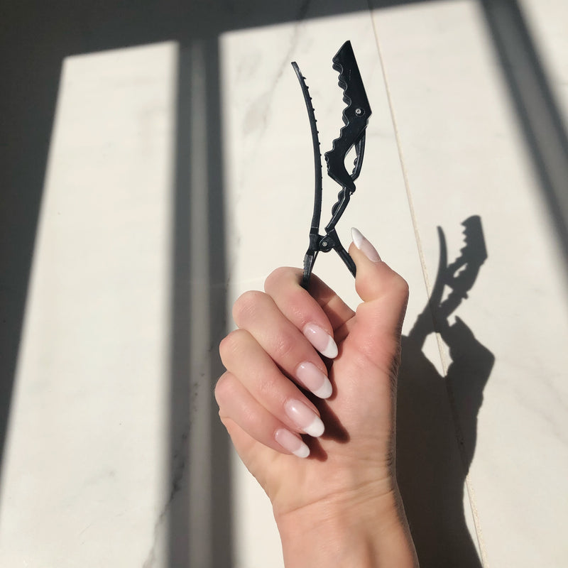 'Strong Hold' Clip Set